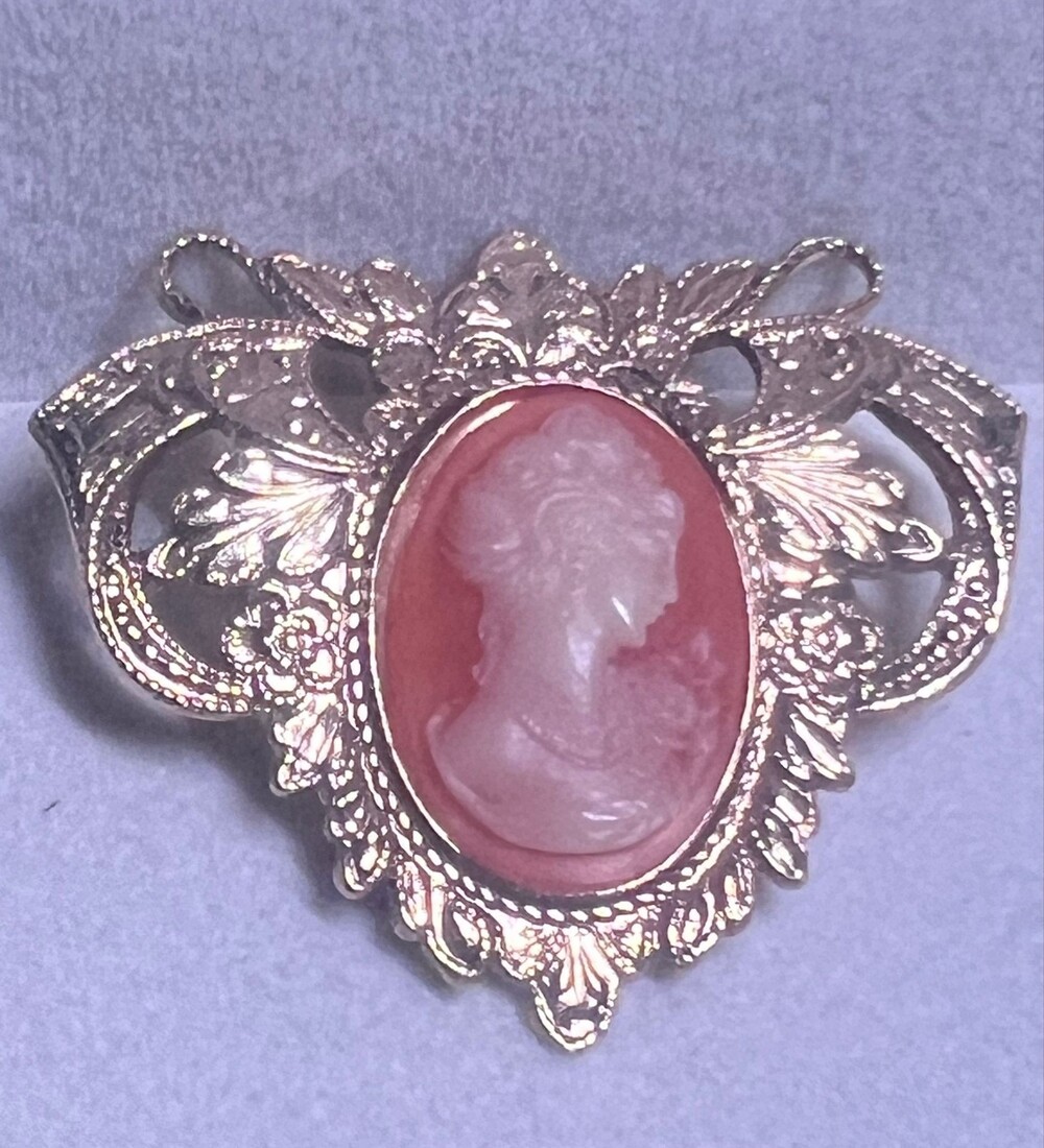 Vintage Pink & White Lady Cameo Ornate Gold-Tone Filigree Brooch